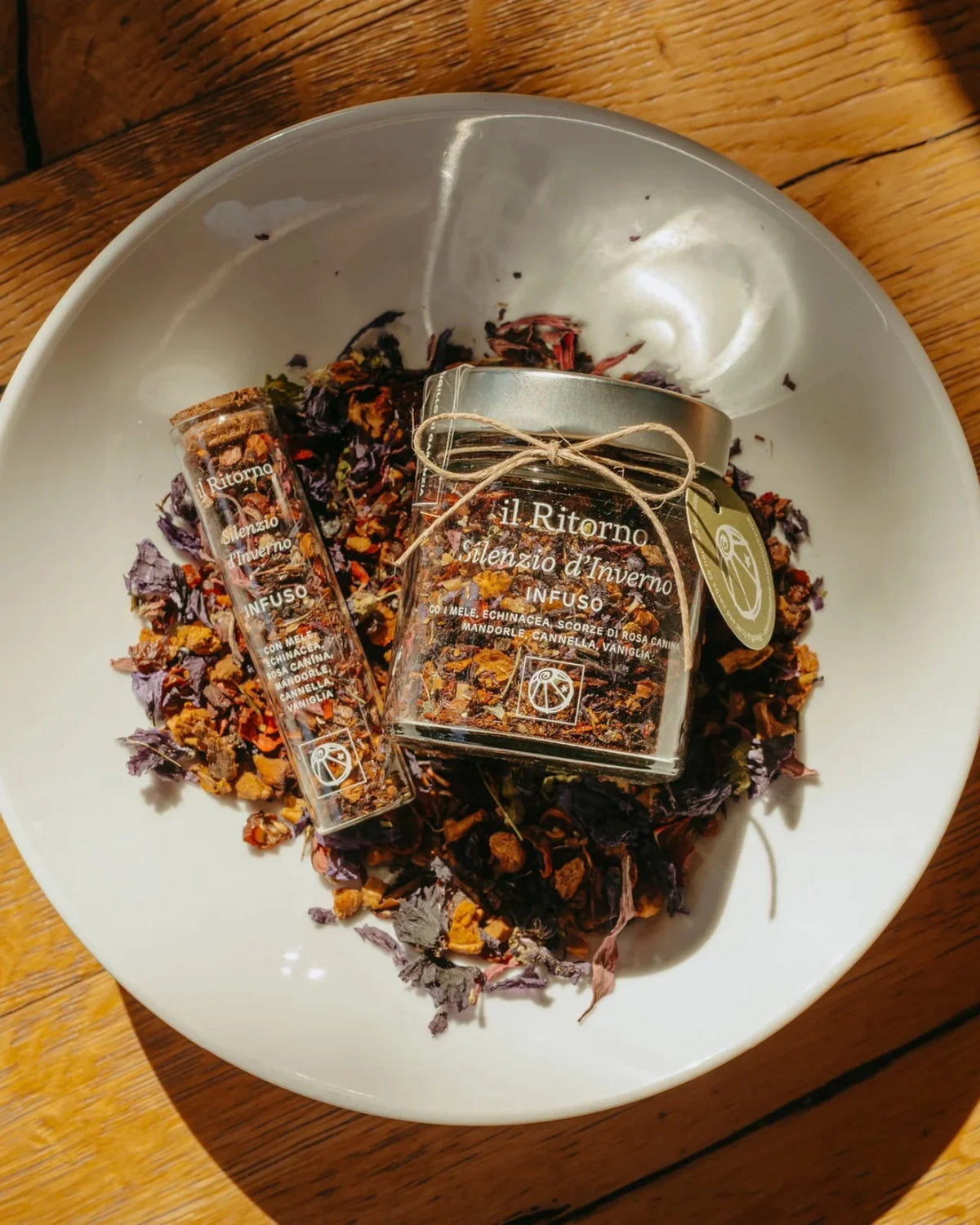 Infuso Biologico Made in Italy ilenzio d'Inverno con cannella vaniglia rosa canina echinacea malva rooibos - Roma