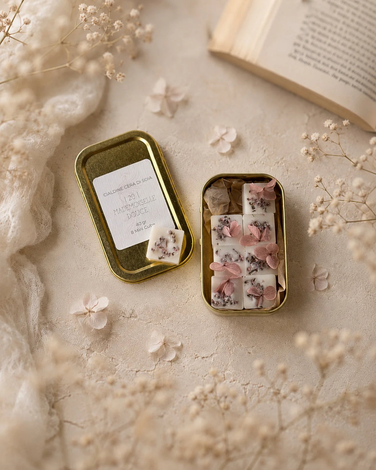 mini cialdine in cera di soia profumata | zollette tart per brucia essenze - artigianali e Made in Italy | Profumo magnolia, rosa damascena, vaniglia e muschio