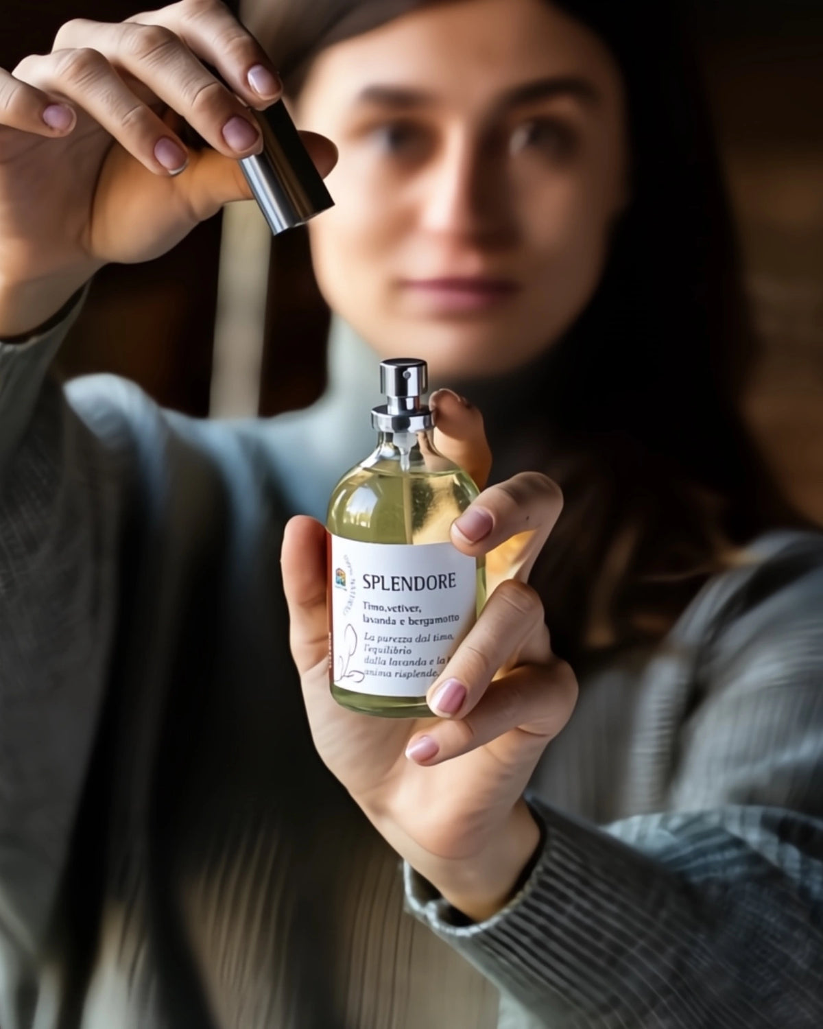 Splendore: profumo naturale botanico con oli essenziali di lavanda, timo, vetiver e bergamotto: fa risplendere l'anima. Olfattiva. Io Sono La Luce Roma